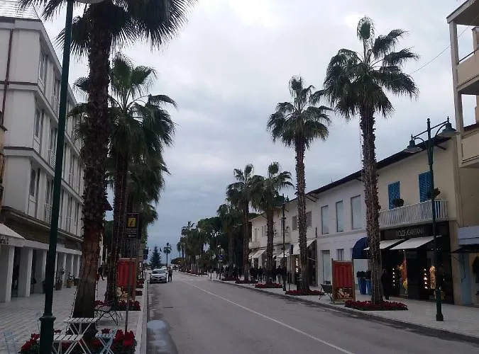 Sole Mare Versilia Villa Cinquale